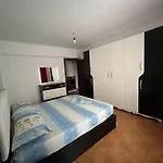 Spacious Apartment-Balcony-Close Bus Tirana Central Station-Self Checkin 24Hr-30 Min Airport